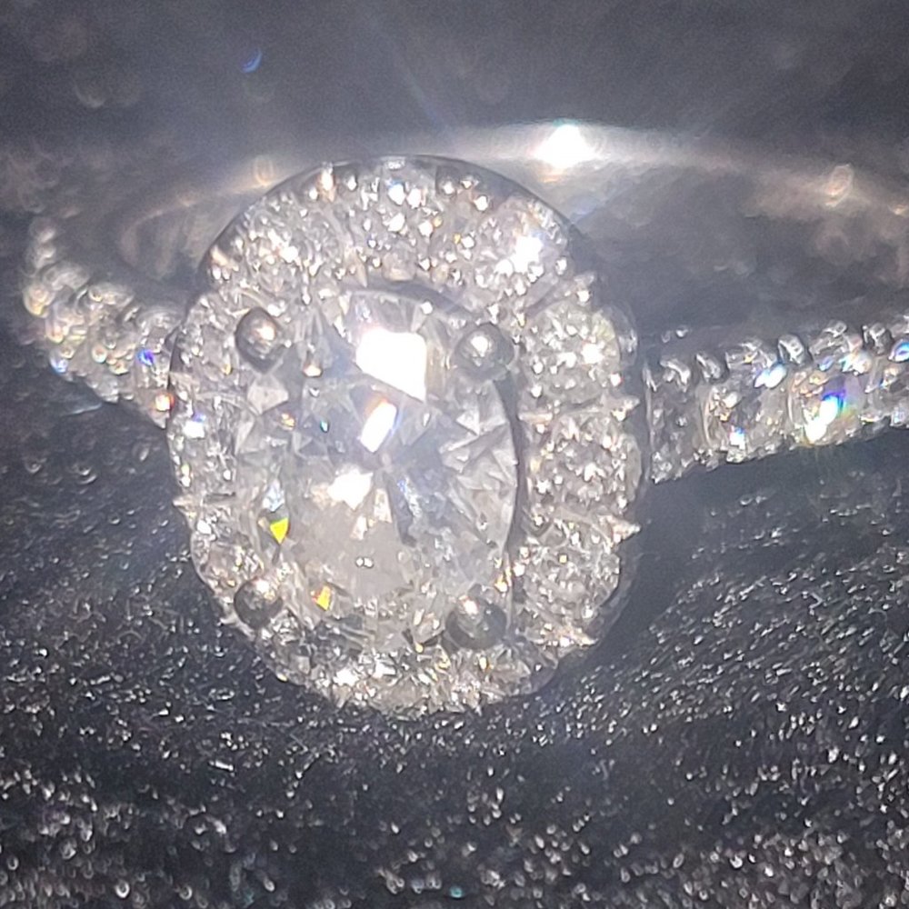 Neil Lane Diamond Engagement Ring Size 7